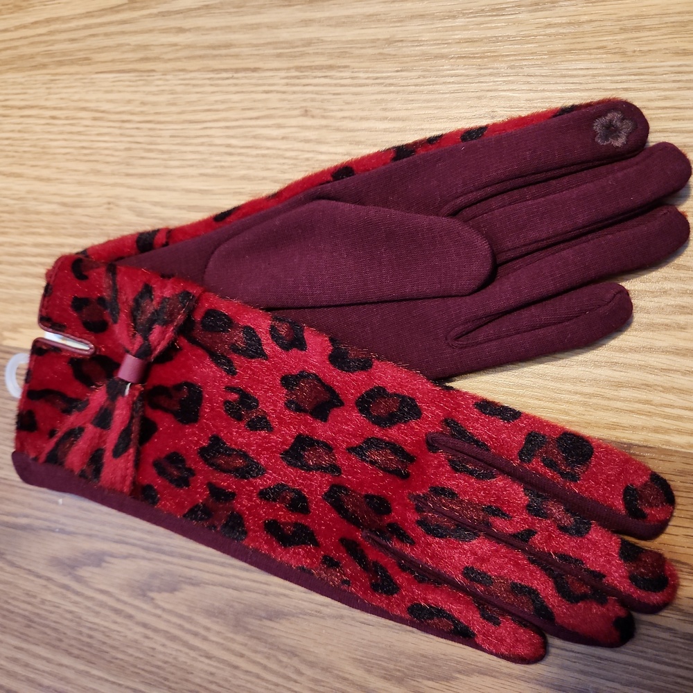 Gloves